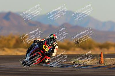 media/Jan-21-2023-CVMA (Sat) [[b9eef8ba1f]]/Race 12 Amateur Supersport Open/